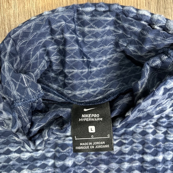 Nike Pro HyperWarm Shirt Women Large Training Navy Pullover Top Workout Running - Picture 3 of 11